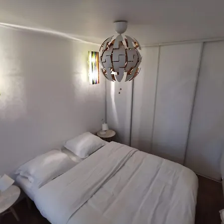 Le Logis D'Ax Apartament *